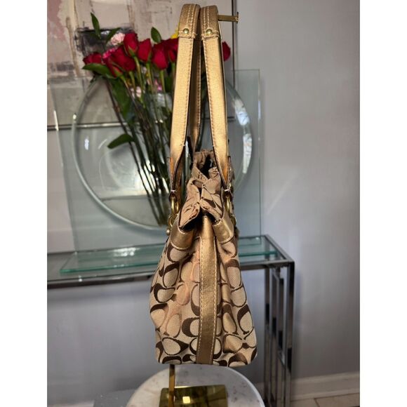 Vintage Coach Signature Canvas Tote Bag with Gold Leather Trim - Picture 6 of 9